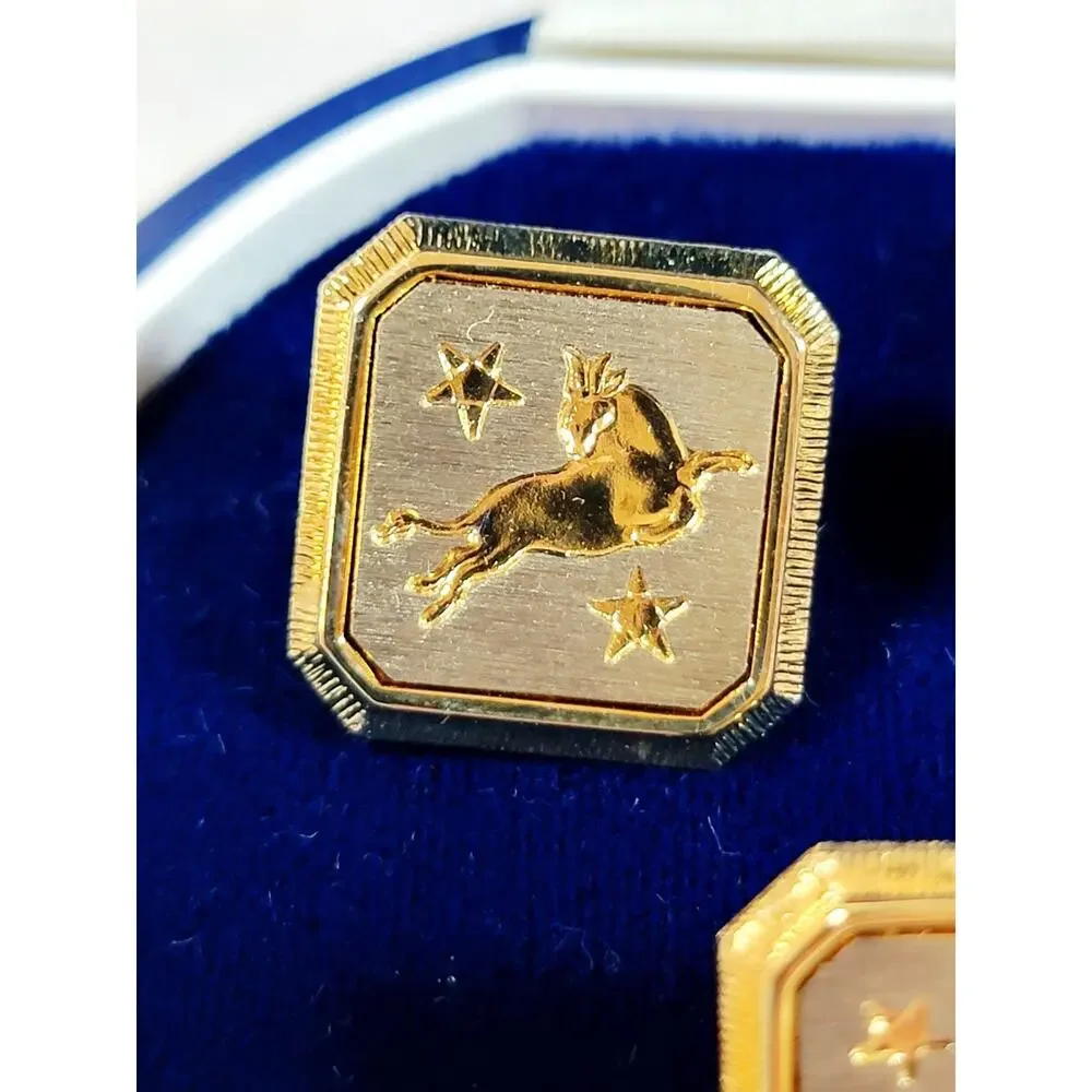 Taurus Cufflinks & Tie Tac Gold Toned With Case New Old Stock
